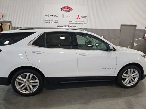 Used 2019 Chevrolet Equinox Premier w/ LPO, Floor Liner Package AWD/4WD image 2