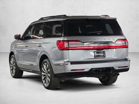 Used 2020 Lincoln Navigator Reserve w/ Luxury Package image 7