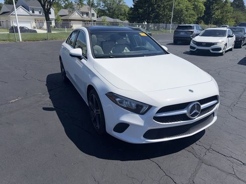 Used 2022 Mercedes-Benz A 220 4MATIC image 4