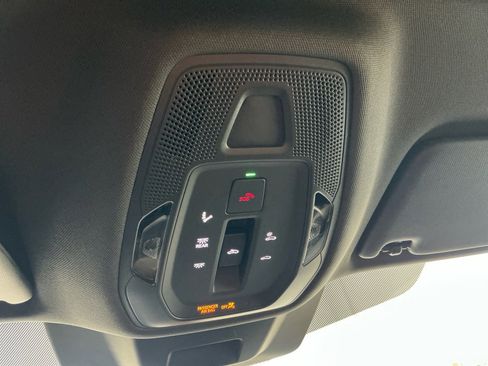 Certified 2025 Audi Q5 Premium w/ Convenience Package image 35