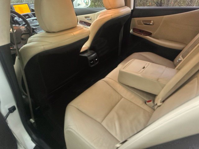 Used 2010 Lexus HS 250h w/ Preferred Accessory Package FWD image 9