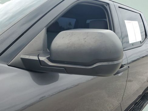 Used 2022 Toyota Tundra SR5 AWD/4WD image 26