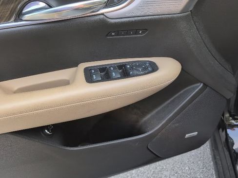 Used 2020 Cadillac XT6 Sport w/ Platinum Package AWD/4WD image 20