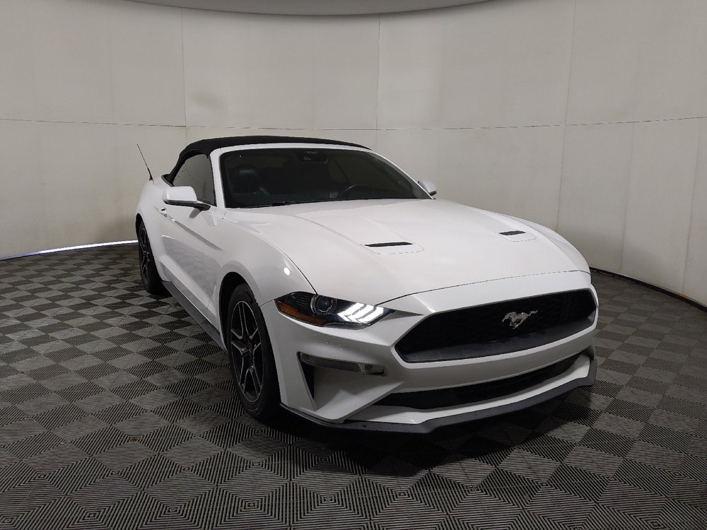 Used 2021 Ford Mustang Premium RWD image 14