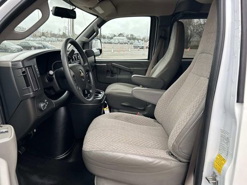 Used 2023 Chevrolet Express 3500 LS image 20