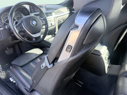 Used 2020 BMW 430i Convertible w/ Convenience Package image 14