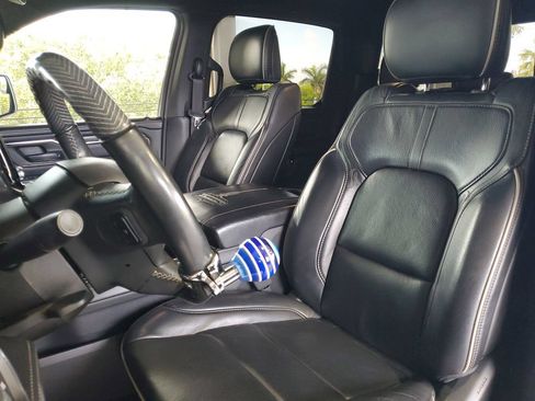 Used 2021 RAM 1500 Limited w/ Body Color Bumper Group AWD/4WD image 19