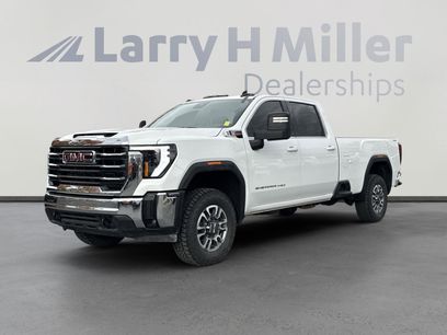 Used 2025 GMC Sierra 3500 SLE w/ SLE Value Package