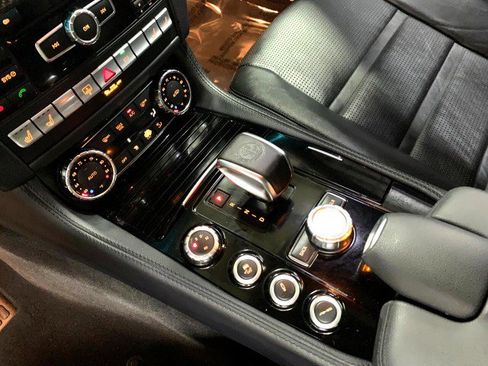 Used 2012 Mercedes-Benz CLS 63 AMG image 39