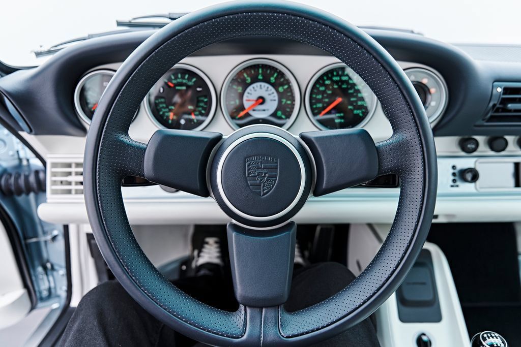 Used 1990 Porsche 911 Carrera image 65