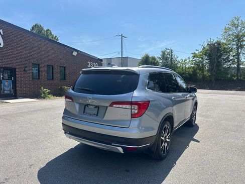 Used 2021 Honda Pilot Touring image 7
