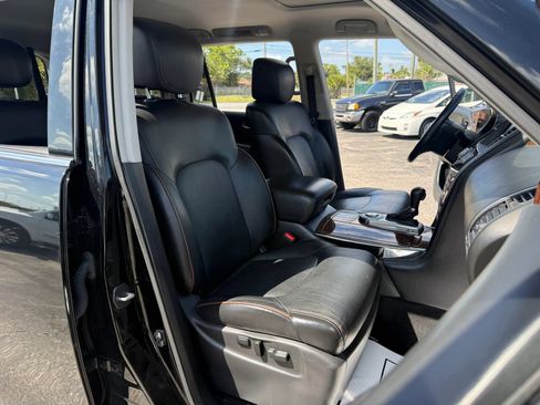 Used 2019 Nissan Armada Platinum w/ Captain's Chairs Package RWD image 17