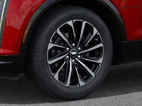 New 2025 Cadillac Lyriq Sport w/ LPO, Floor Liner Package AWD/4WD image 9