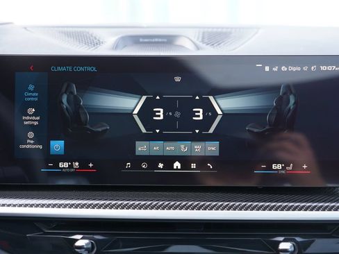 New 2026 BMW X5 M Competition w/ Executive Package AWD/4WD image 17