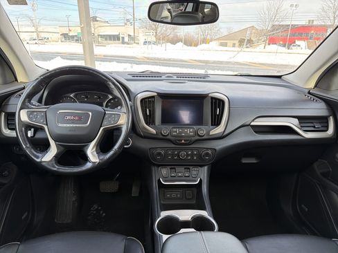 Used 2018 GMC Terrain Denali w/ Advanced Safety Package image 11