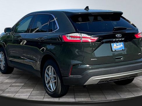 Certified 2023 Ford Edge SEL w/ Convenience Package AWD/4WD image 4