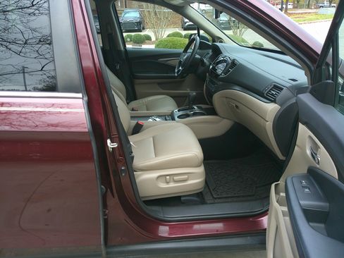 Used 2019 Honda Pilot EX-L image 37