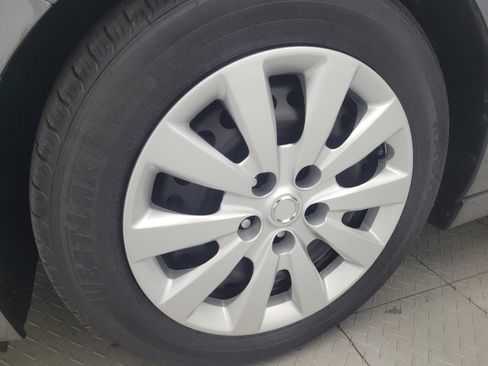 Used 2021 Nissan Sentra S FWD image 31