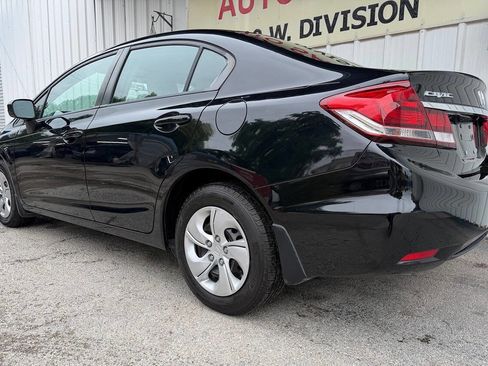 Used 2015 Honda Civic LX image 9