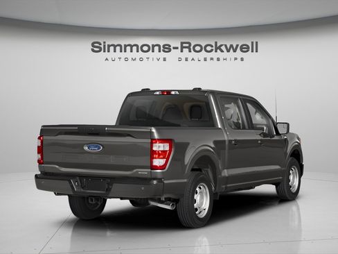 Used 2023 Ford F150 XLT w/ Trailer Tow Package image 2