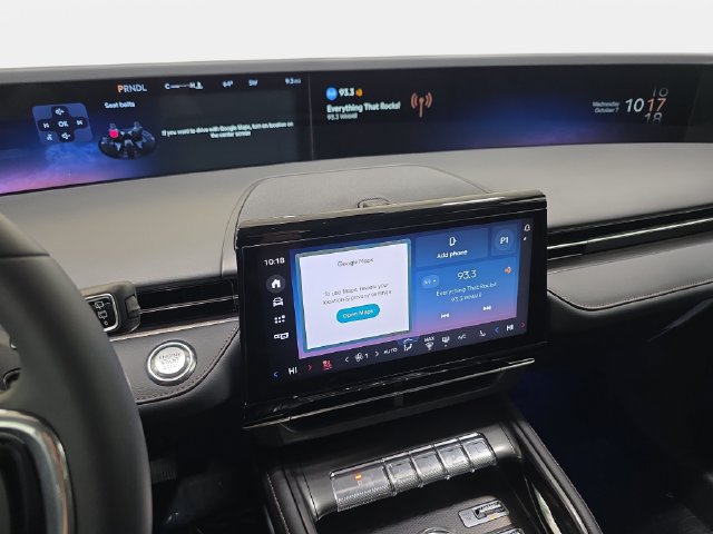 New 2026 Lincoln Nautilus Premier AWD/4WD image 17