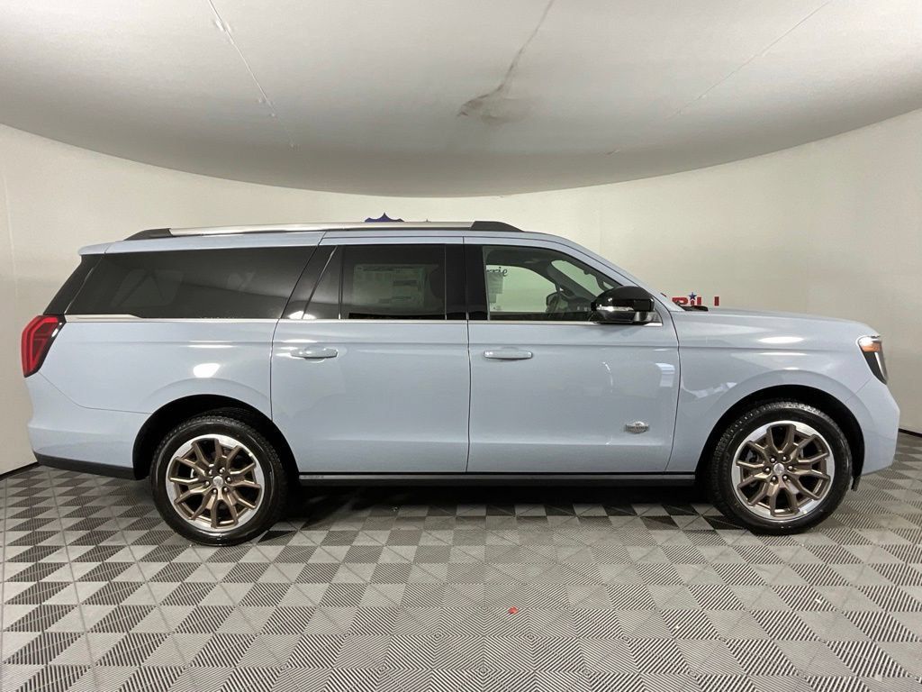 New 2027 Ford Expedition Max King Ranch AWD/4WD image 2