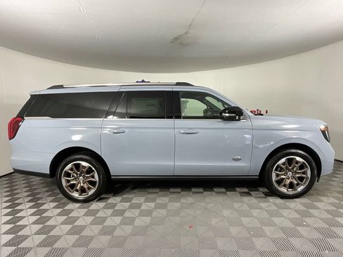 New 2027 Ford Expedition Max King Ranch AWD/4WD image 2