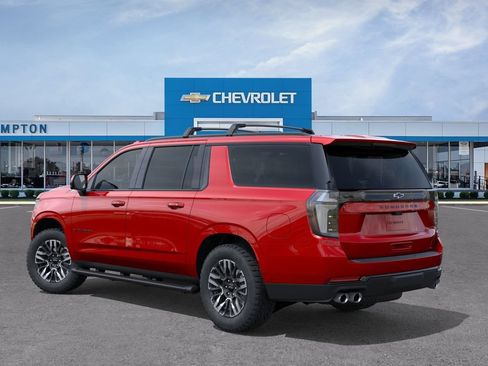 New 2026 Chevrolet Suburban Z71 w/ Comfort Package AWD/4WD image 3