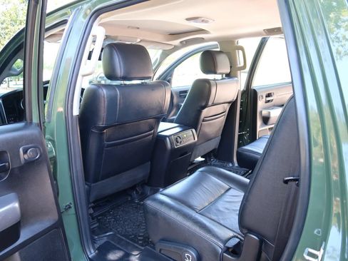Used 2020 Toyota Sequoia TRD Pro AWD/4WD image 24