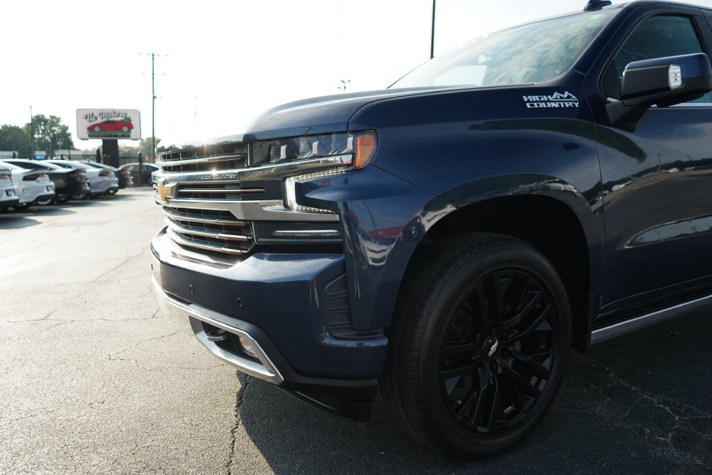 Used 2021 Chevrolet Silverado 1500 High Country AWD/4WD image 19