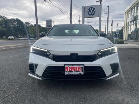 Used 2022 Honda Civic Sport image 8