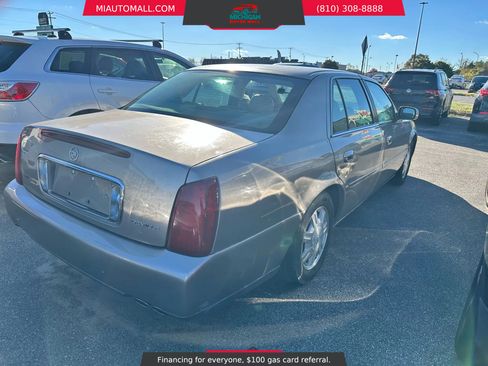Used 2003 Cadillac De Ville Sedan image 4