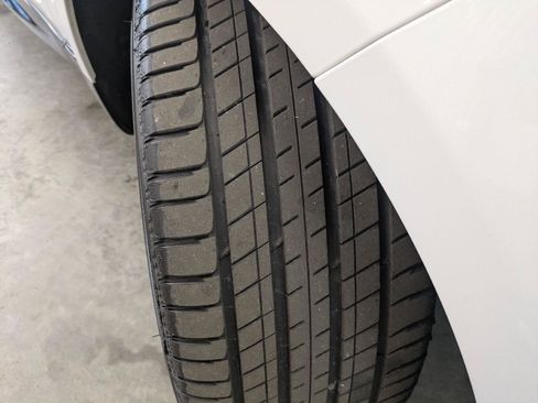 Used 2018 Land Rover Range Rover Sport HSE AWD/4WD image 52