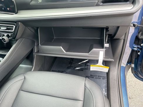 New 2026 Chevrolet Traverse LT image 36