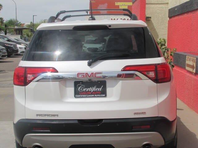 Used 2017 GMC Acadia SLT AWD/4WD image 6