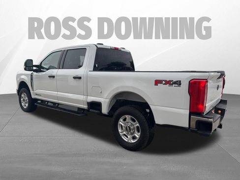 Used 2025 Ford F250 XLT w/ FX4 Off-Road Package AWD/4WD image 4
