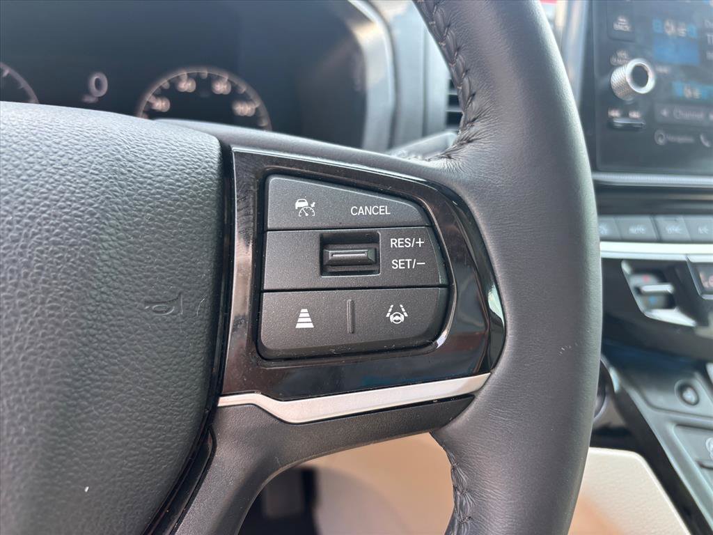 Used 2025 Honda Odyssey Touring image 18