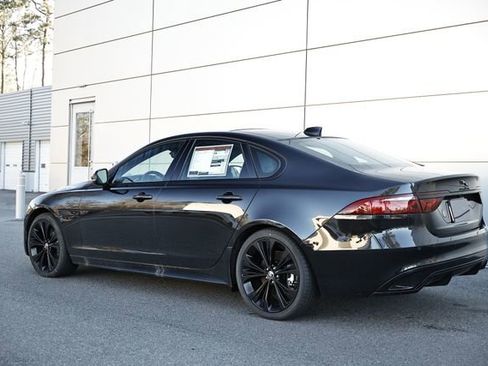 New 2024 Jaguar XF R-Dynamic SE image 7