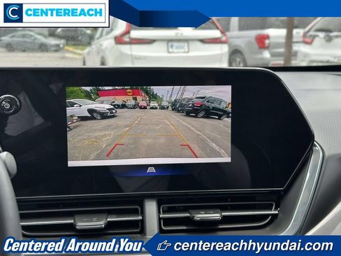 Used 2024 Chevrolet Trax ACTIV w/ Driver Confidence Package FWD image 27
