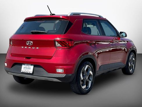 Certified 2023 Hyundai Venue SEL FWD image 6
