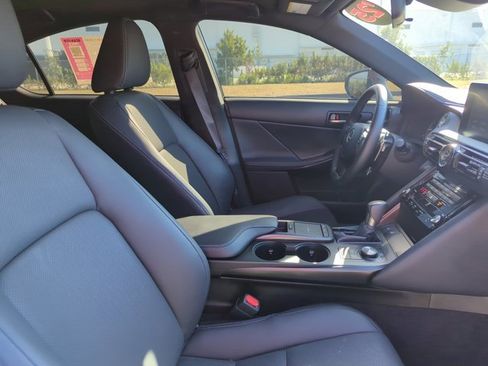 Used 2025 Lexus IS 350 F Sport image 25