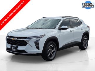 Used 2025 Chevrolet Trax LT w/ LT Convenience Package video 2