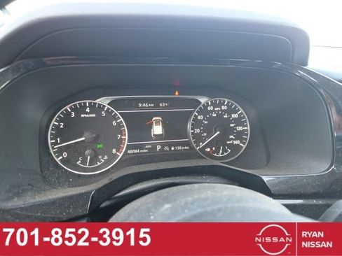 Used 2024 Nissan Pathfinder SV AWD/4WD image 9