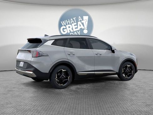 New 2026 Kia Sportage EX image 6