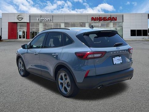 Used 2025 Ford Escape ST-Line FWD image 5