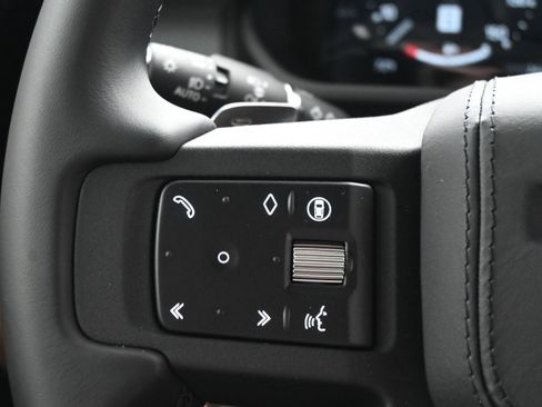 New 2026 Land Rover Defender 130 V8 image 19