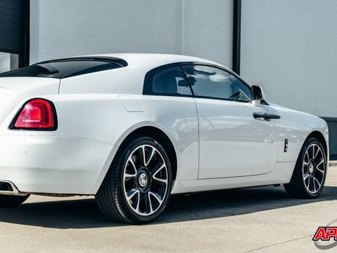 Used 2019 Rolls-Royce Wraith RWD image 53