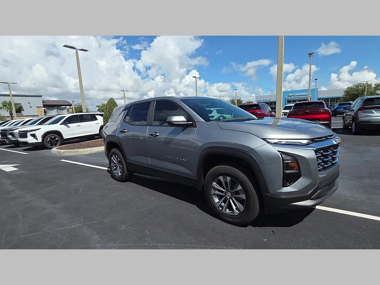 New 2027 Chevrolet Equinox LT w/ Safety and Technology Package FWD image 25