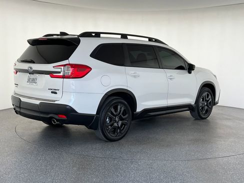 Certified 2025 Subaru Ascent Bronze Edition w/ Popular Package #2 AWD/4WD image 4