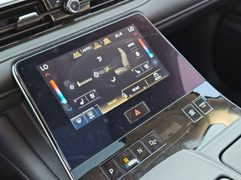 Used 2025 INFINITI QX80 Sensory AWD/4WD image 29